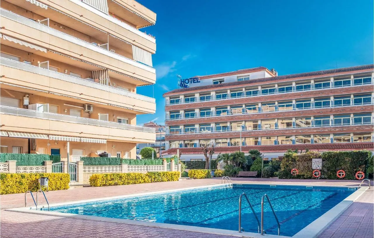 Awesome Apartment In Blanes